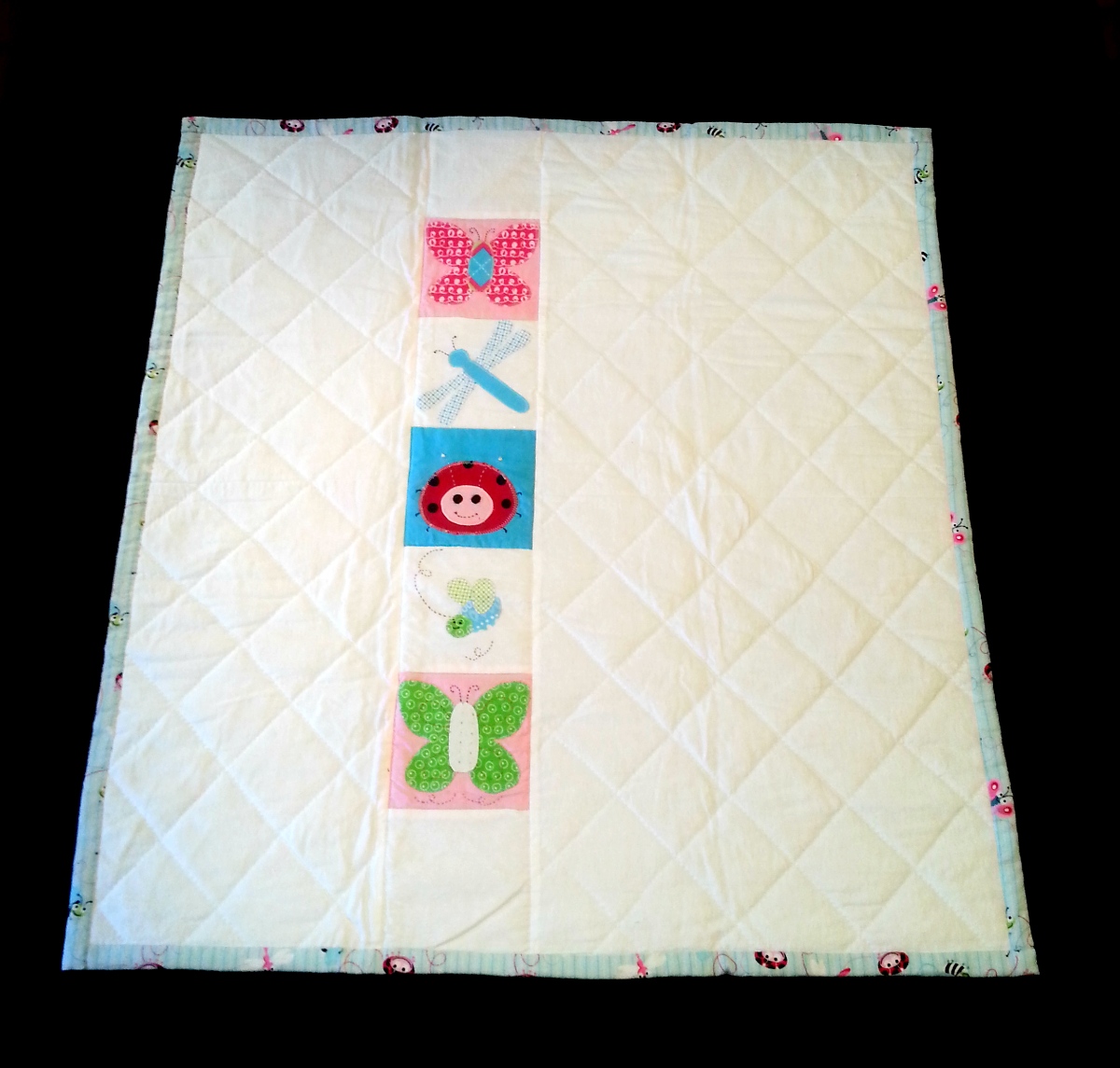 js1Bugs Baby Quilt