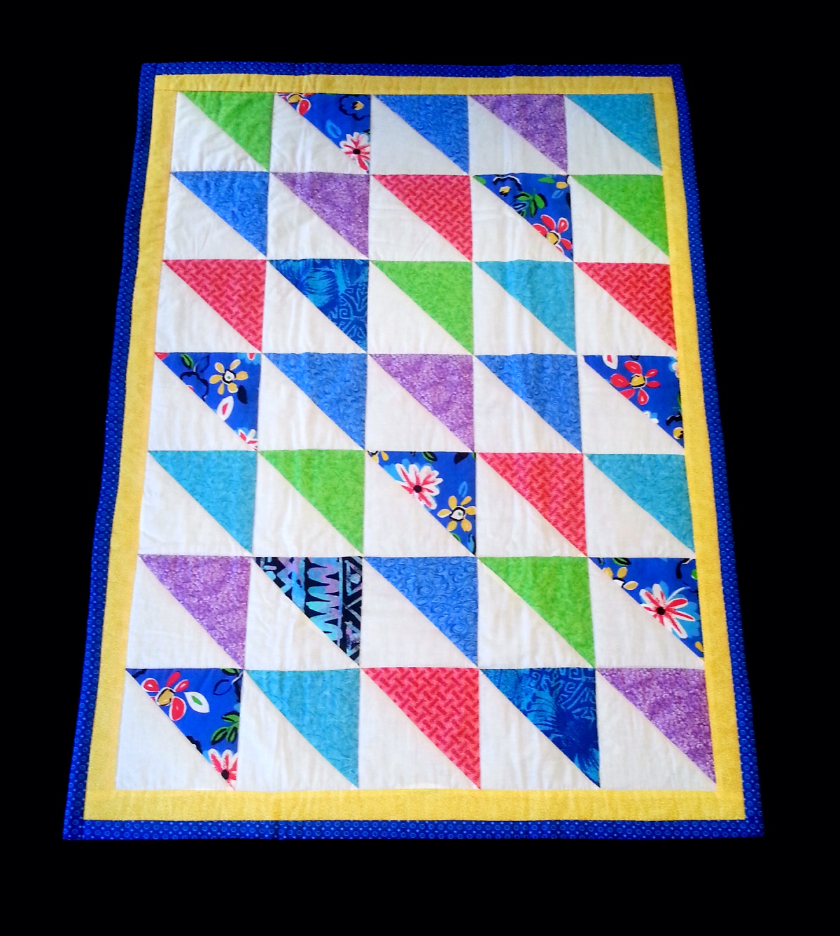 js5 Triangles Baby Quilt